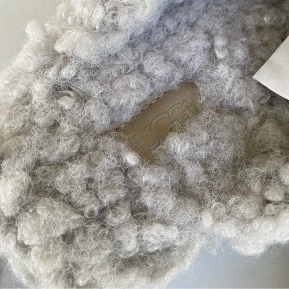 UGG Cozy Silver Grey Fuzzy Sherpa Satin Bow Slip On Slippers - Picture 6 of 7